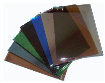 Tinted reflective float glass 